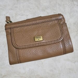Fossil Emma Saddle Bifold Brown Pebbled Leather Zipper Wallet Genuine Leather